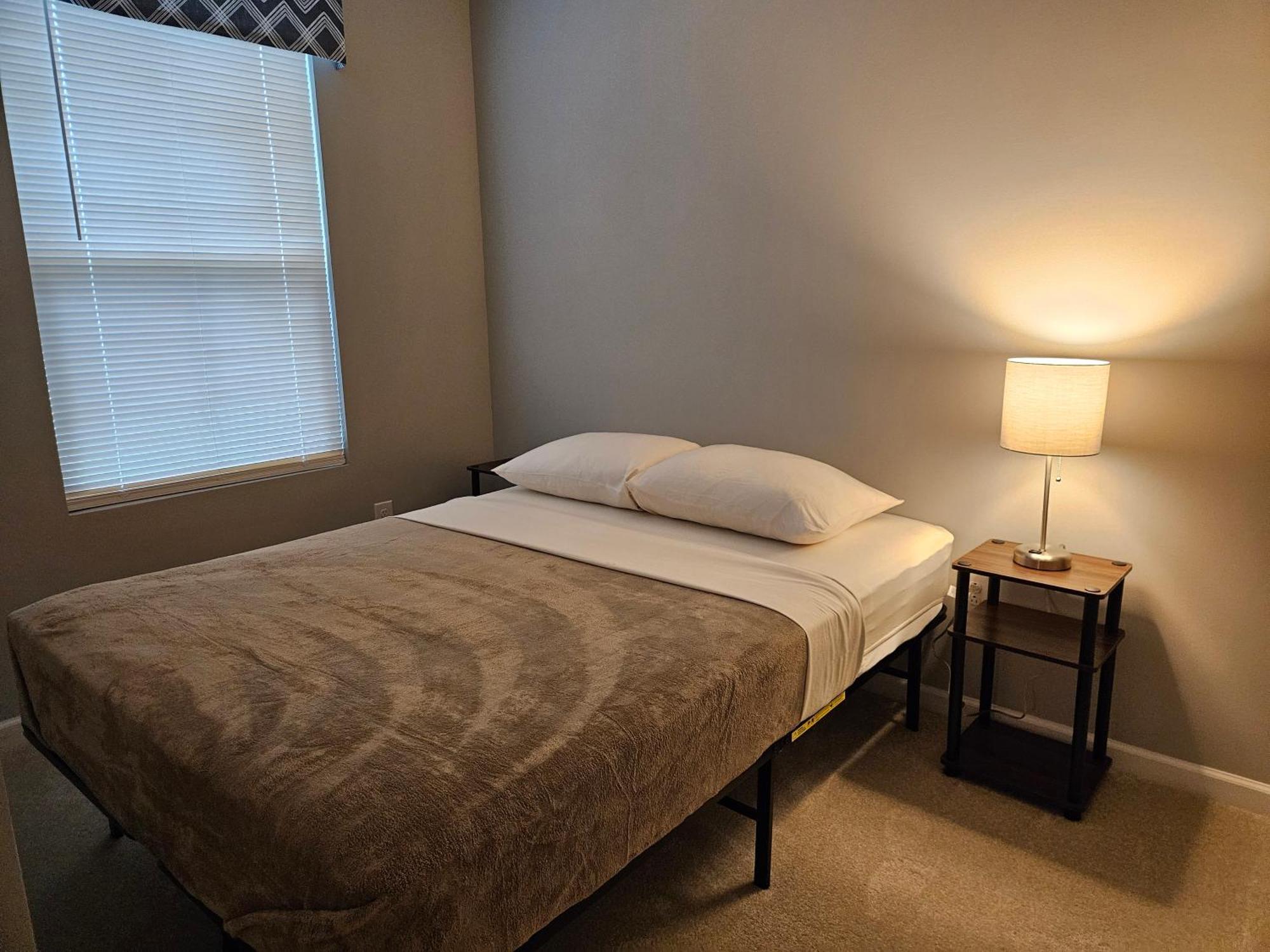 Stay Vacation Homes Niagara Falls Room photo