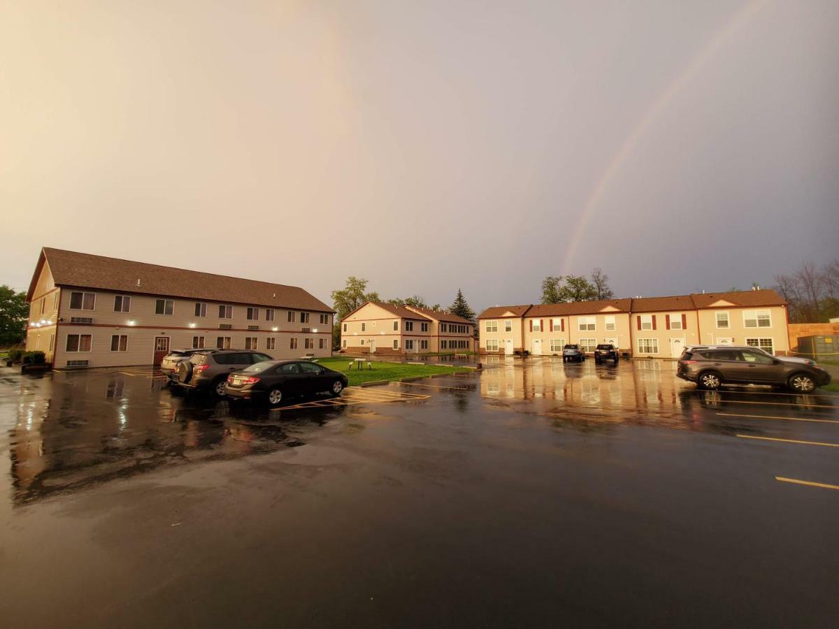 Stay Vacation Homes Niagara Falls Exterior photo